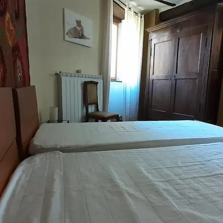 Antico Convento Oda ve Kahvaltı Garessio