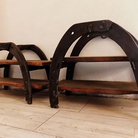 Antico Convento Oda ve Kahvaltı Garessio