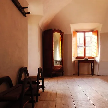 לינה וארוחת בוקר Antico Convento 3*